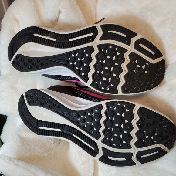 Nike Downshifter Running Shoes Size 9 - Picture 5 of 7